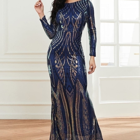 Navy Contrast Sequined Maxi Gown for Special Events - Picture 7 of 16